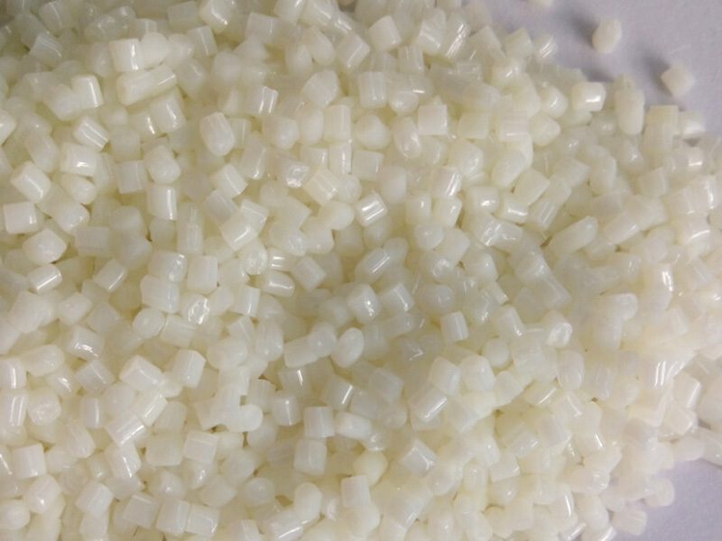 PA46跟PBT啥區(qū)別？性能對(duì)比！