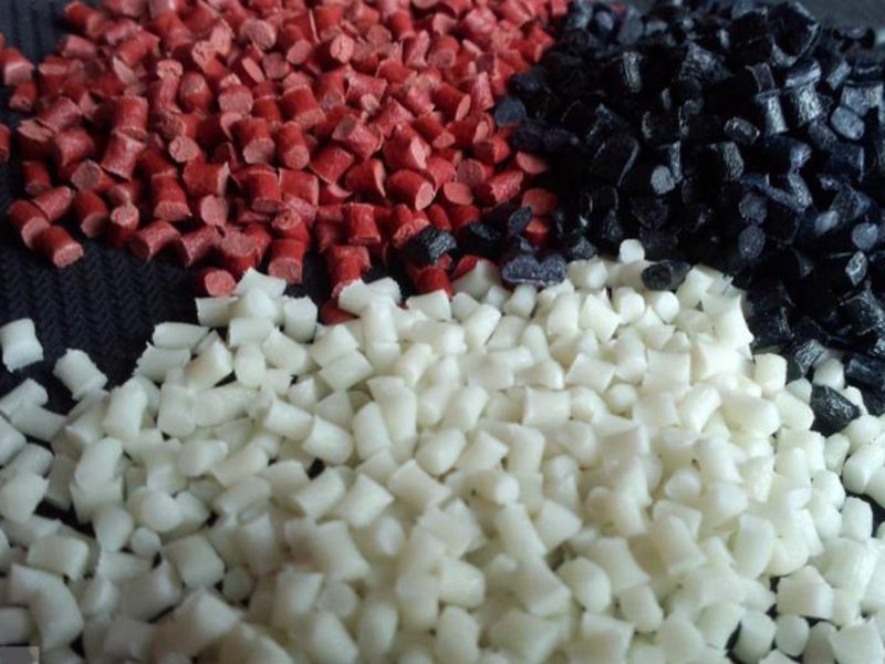 PA66尼龍原料注塑時出現(xiàn)燒焦應怎么處理？燒焦的原因及解決方法