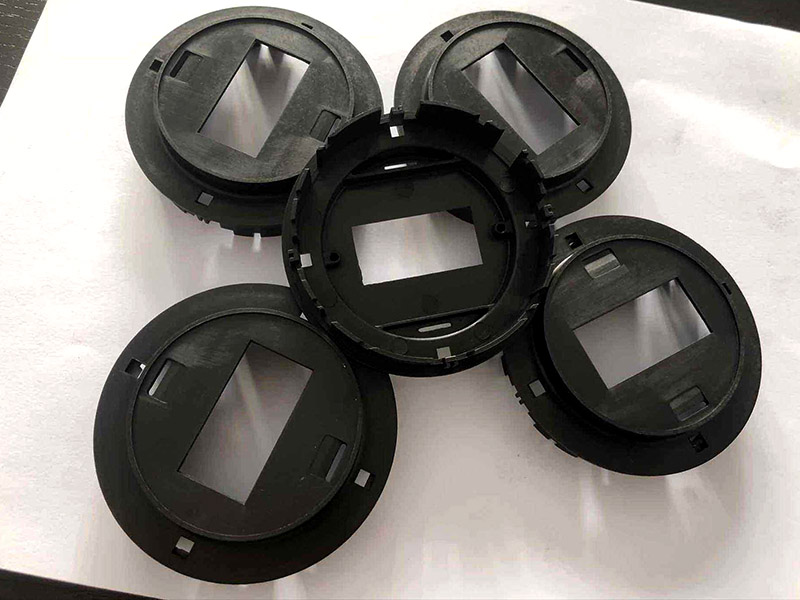 尼龍塑料件為何水煮過(guò)尺寸加大？解決辦法！